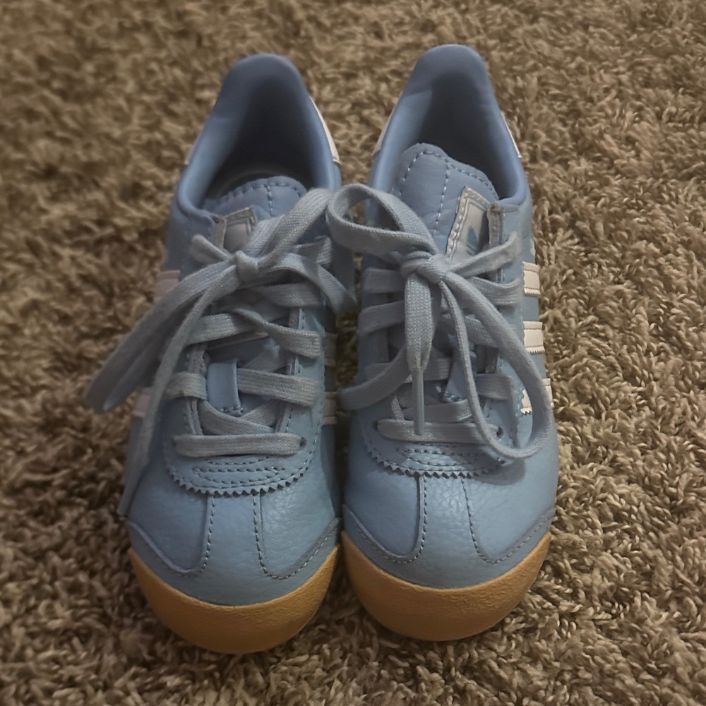 Adidas Kids Light Blue Sneakers with Tan Soles